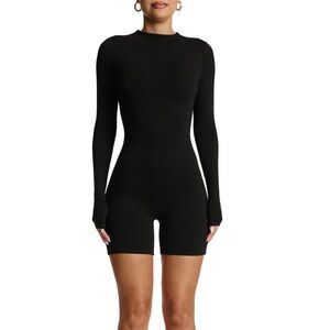 naked wardrobe NW Sculpt Romper
Naked Wardrobe Black Long Sleeve Bodysuit Large